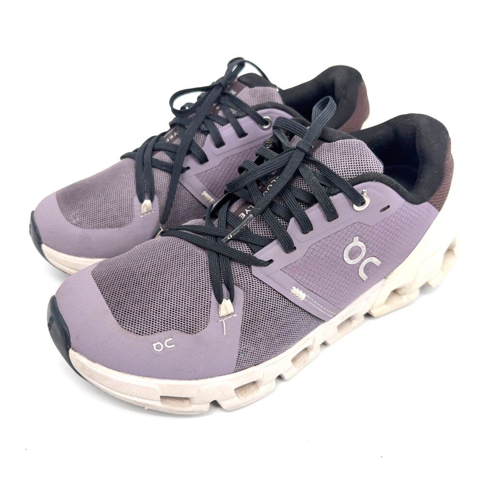 On Cloudflyer 4 Women’s Size 9 Shark Pearl Running Shoes Sneakers Comfort